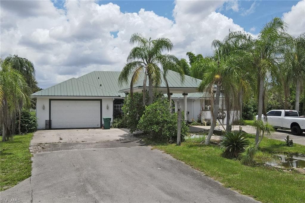 2400 Oil Well RD, NAPLES FL 34120-31