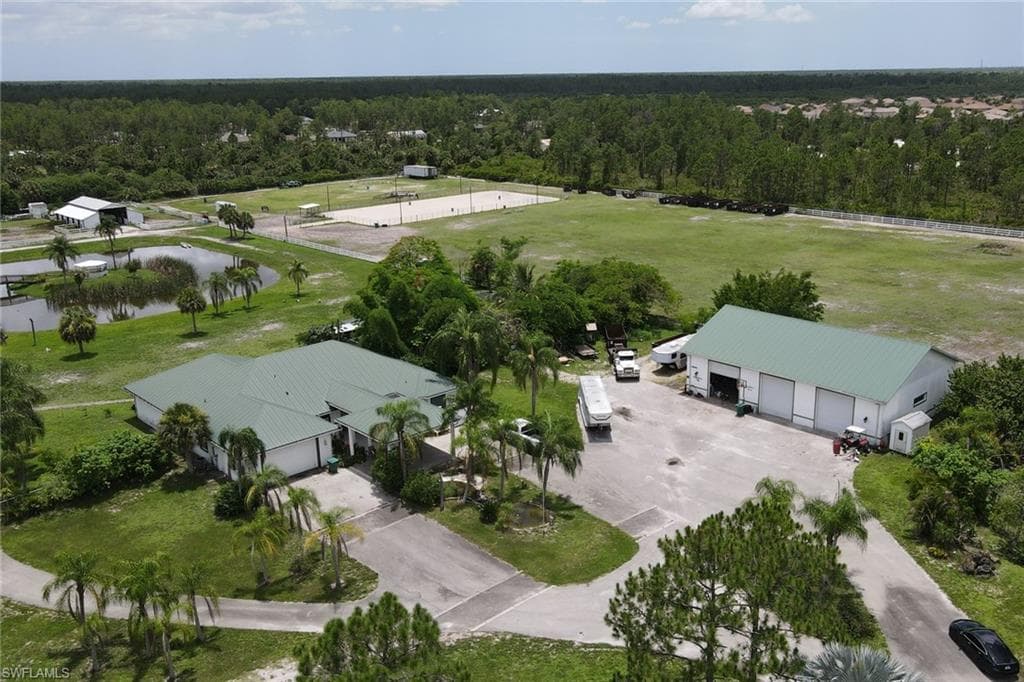 2400 Oil Well RD, NAPLES FL 34120-3