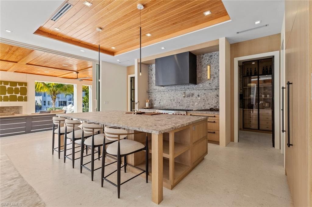 508 16th AVE S-11