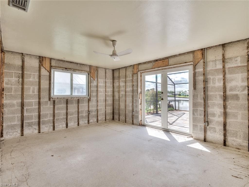 230 Randy LN, FORT MYERS BEACH FL 33931-14