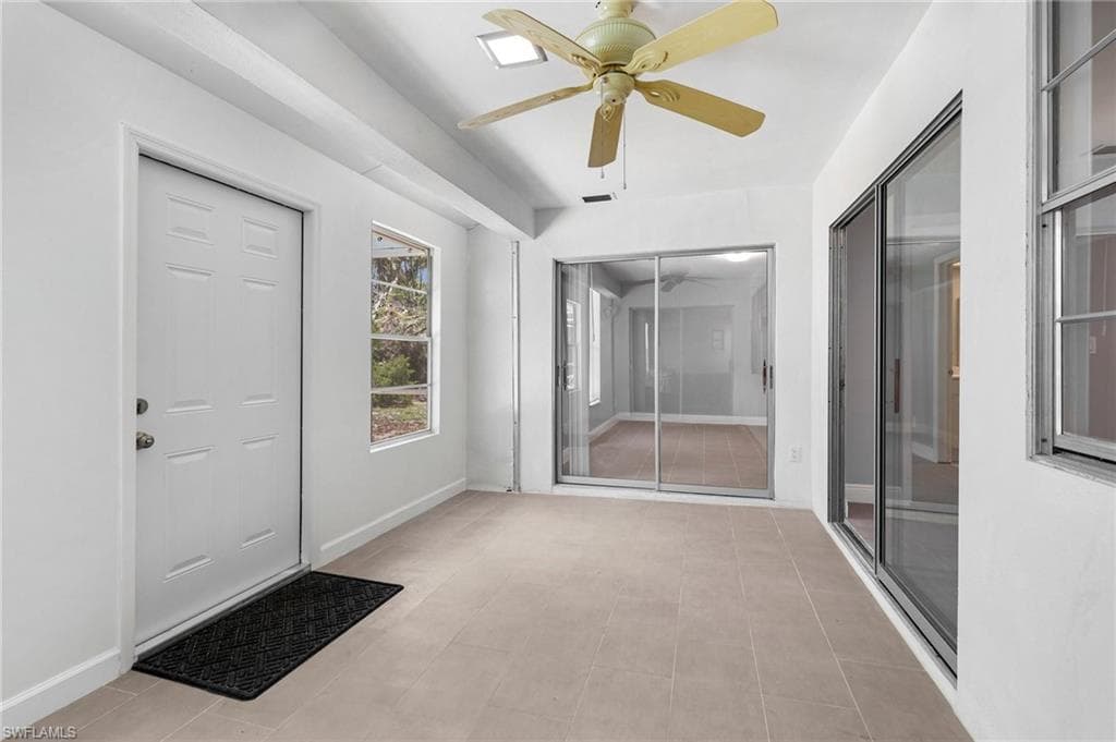 4688 Pembrooke LN, BONITA SPRINGS FL 34134-24