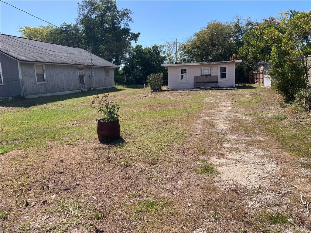 2364 Bayside ST, NAPLES FL 34112-6