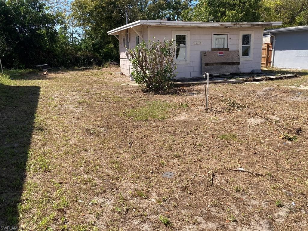 2364 Bayside ST, NAPLES FL 34112-4