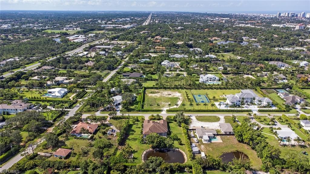 179 Mahogany DR-26