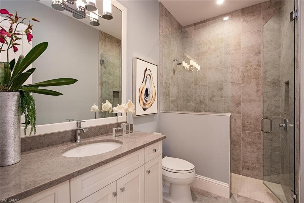 179 Mahogany DR-24
