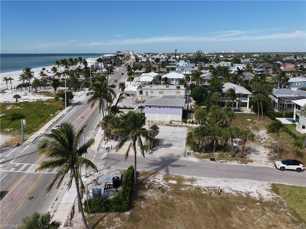 103-105 Hercules DR, FORT MYERS BEACH FL 33931-40