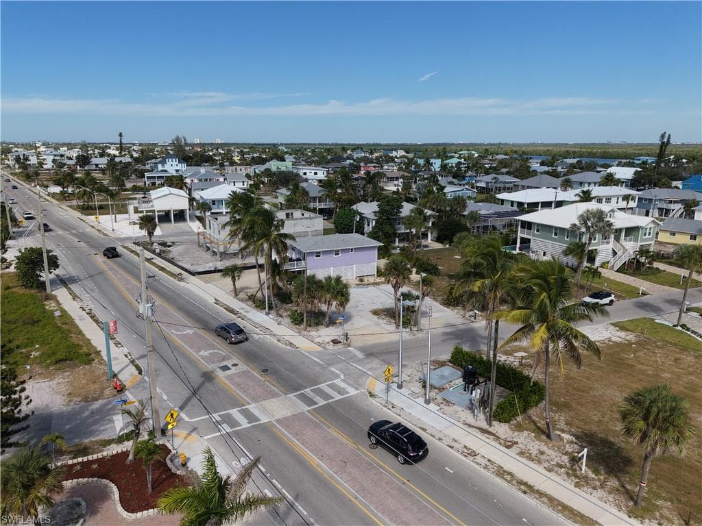 103-105 Hercules DR, FORT MYERS BEACH FL 33931-47