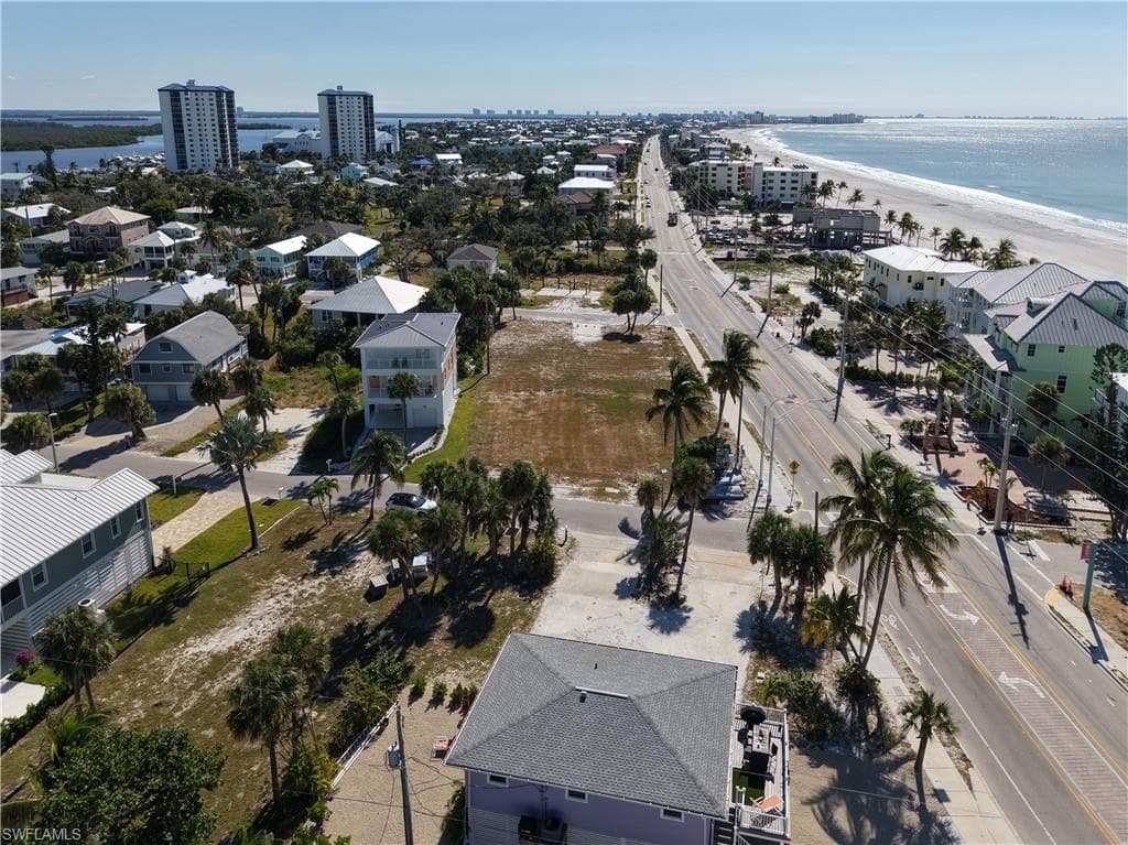 103-105 Hercules DR, FORT MYERS BEACH FL 33931-43