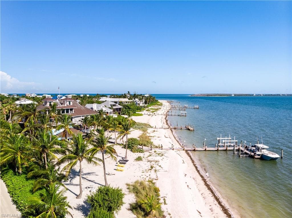211 Kingfisher DR, CAPTIVA FL 33924-38