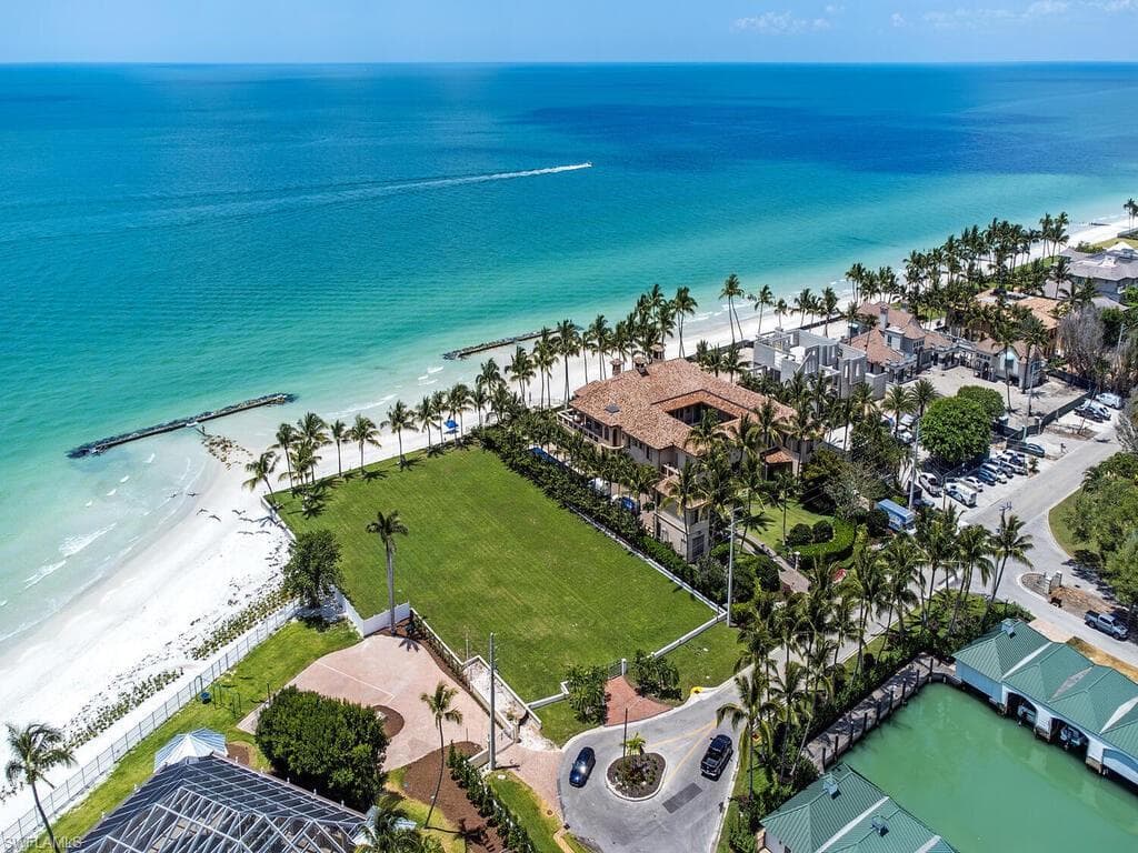 4550 GORDON DR, NAPLES FL 34102-7