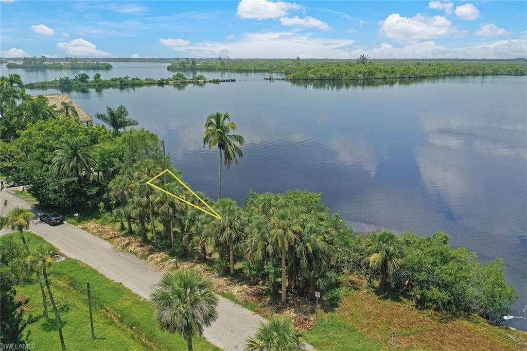 4844-4846 E Riverside DR, FORT MYERS FL 33905-5