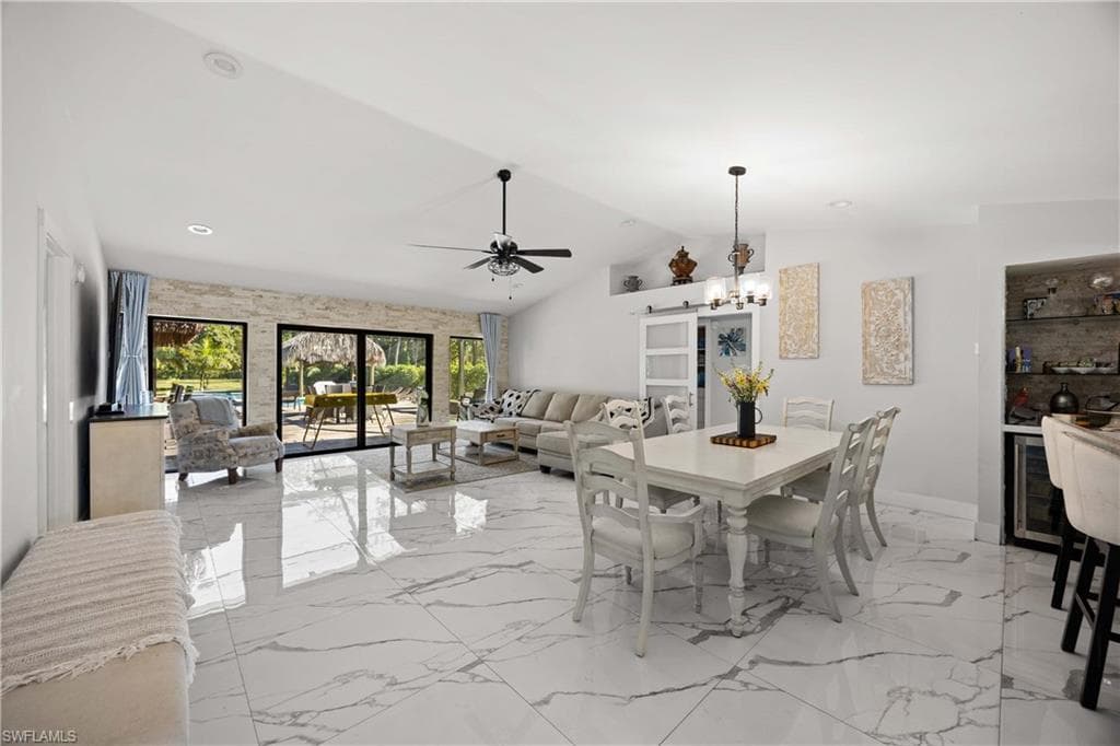 1890 Oakes BLVD, NAPLES FL 34119-9