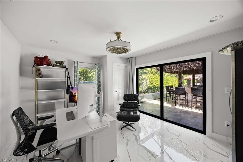 1890 Oakes BLVD, NAPLES FL 34119-17