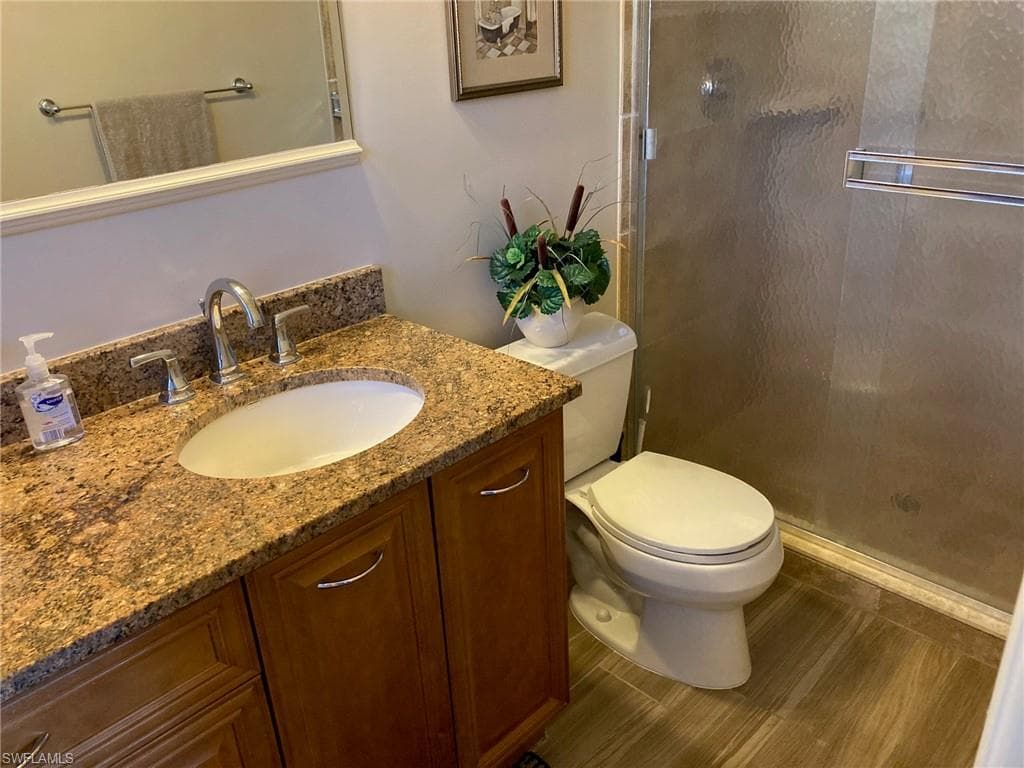 3338 Poinciana ST, NAPLES FL 34105-15
