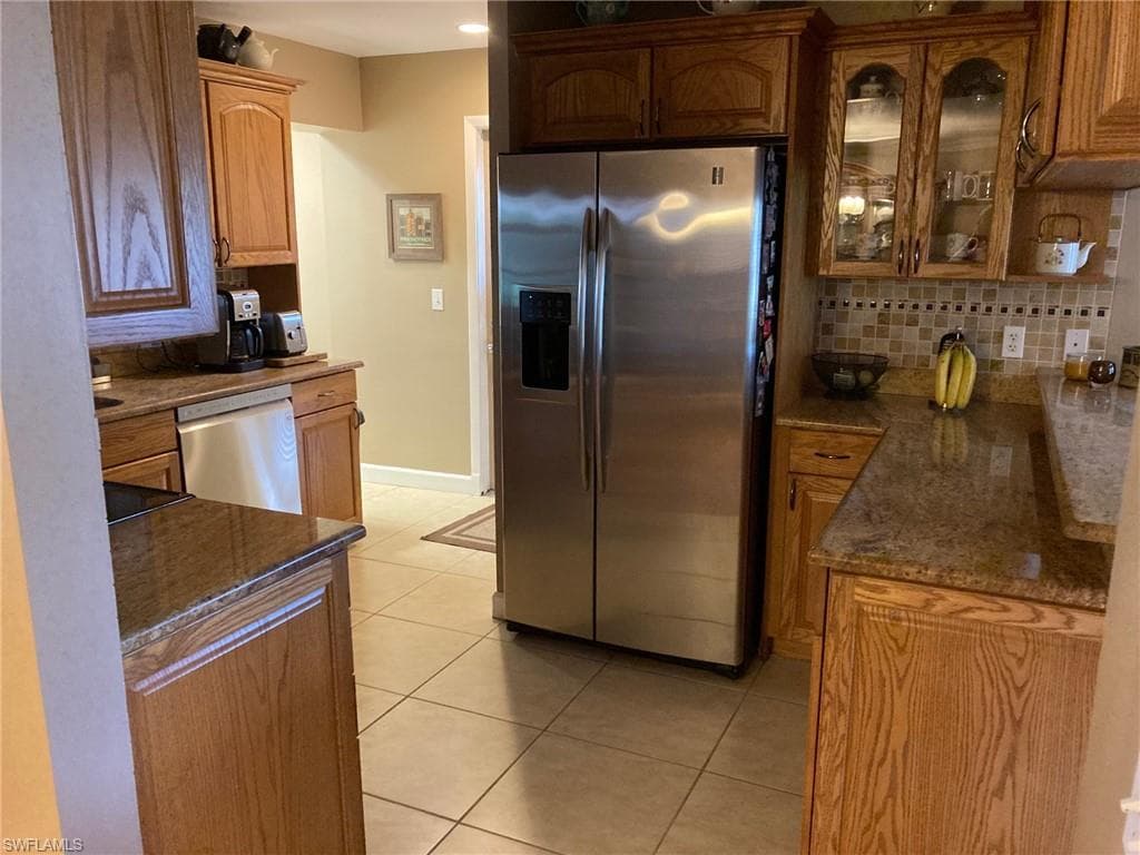 3338 Poinciana ST, NAPLES FL 34105-10