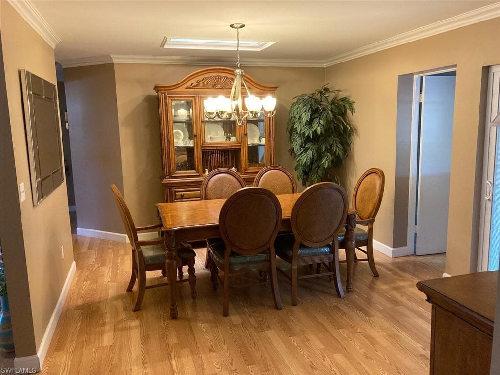 3338 Poinciana ST, NAPLES FL 34105-7
