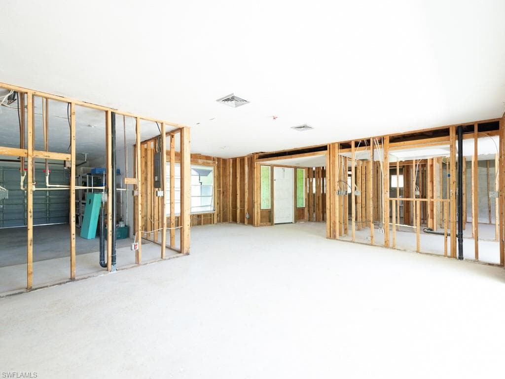 1113 Skiff PL, SANIBEL FL 33957-22