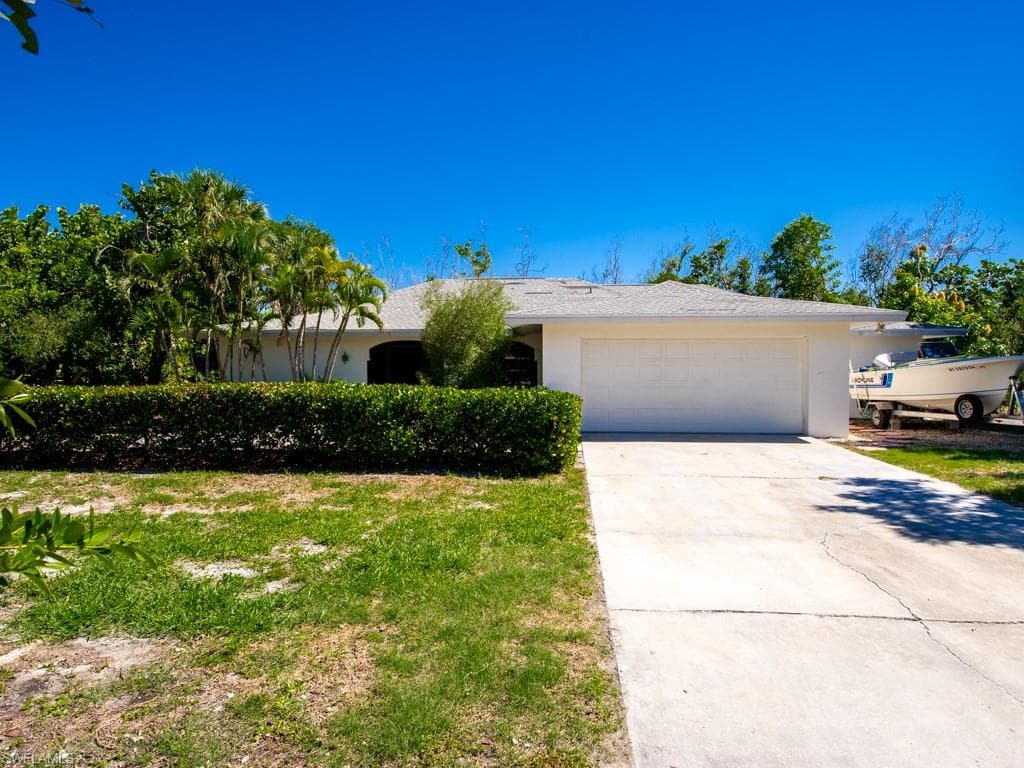 1113 Skiff PL, SANIBEL FL 33957-29