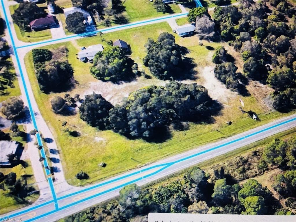 9400 Bayshore RD, NORTH FORT MYERS FL 33917-1