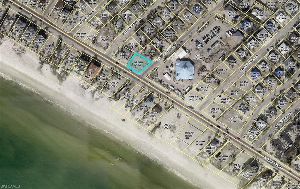 121 Connecticut ST, FORT MYERS BEACH FL 33931-33