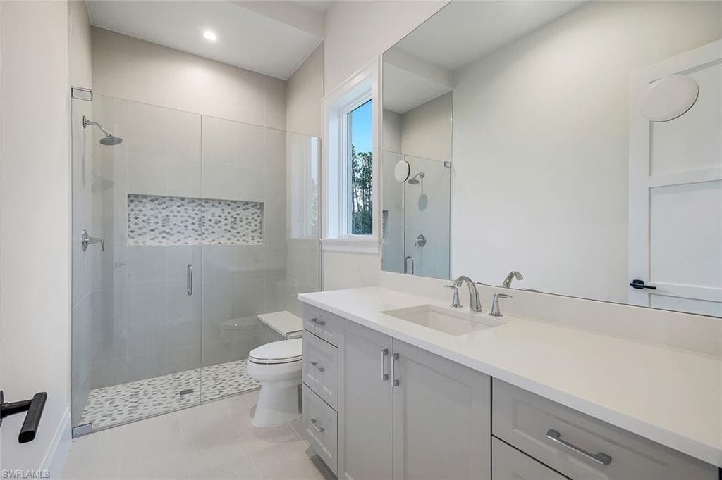 16716 Enclave CIR, NAPLES FL 34110-29