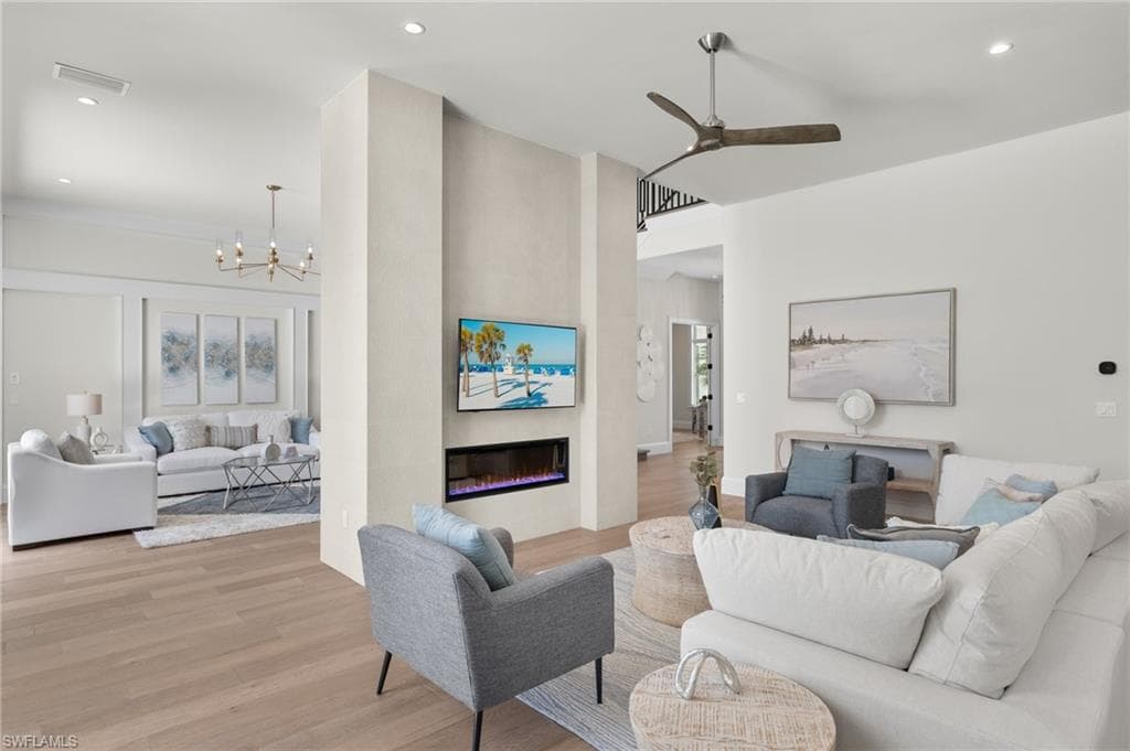 16716 Enclave CIR, NAPLES FL 34110-9