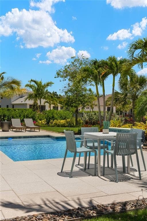16716 Enclave CIR, NAPLES FL 34110-40