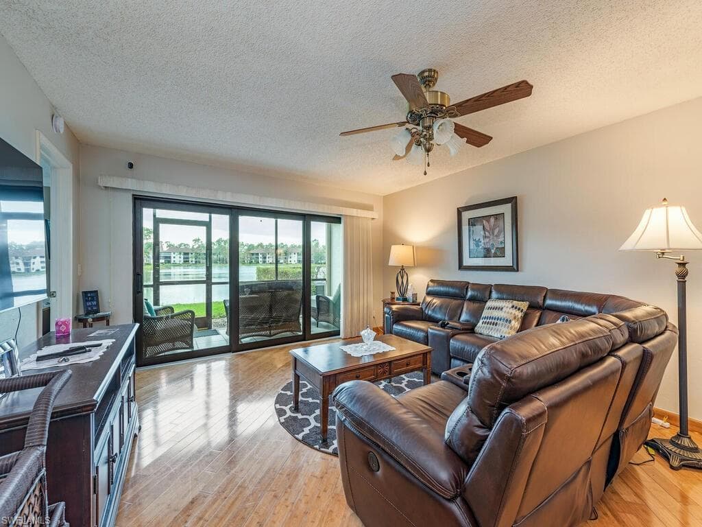 5784 Deauville CIR B104-1
