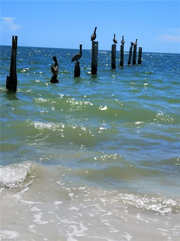 206 Ibis ST, FORT MYERS BEACH FL 33931-11