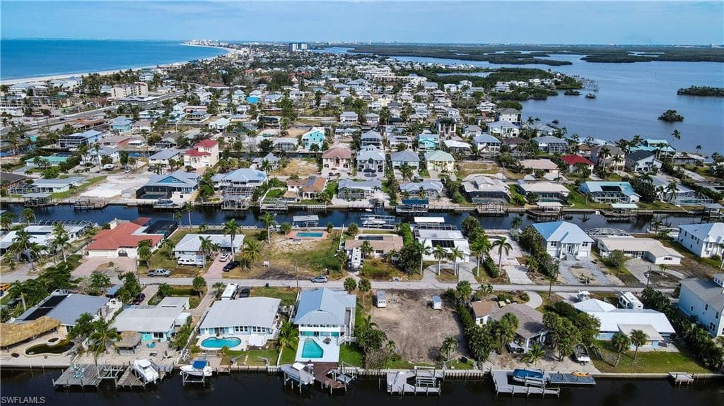 206 Ibis ST, FORT MYERS BEACH FL 33931-18