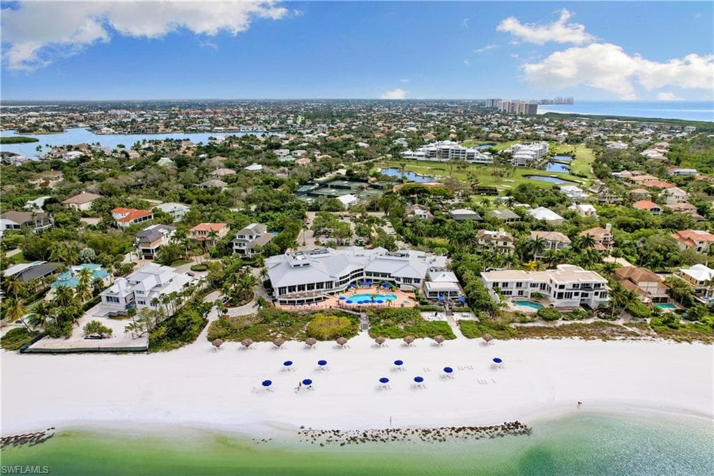 124 Wild Cherry LN, MARCO ISLAND FL 34145-5