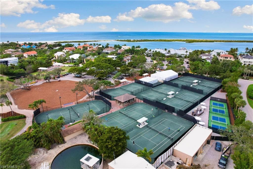 124 Wild Cherry LN, MARCO ISLAND FL 34145-13