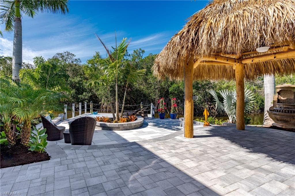 13307 Snook CIR, NAPLES FL 34114-1