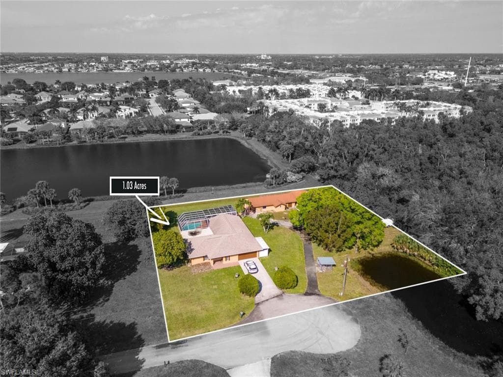 2373 Anthony CT, NAPLES FL 34109-4