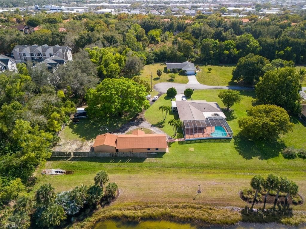 2373 Anthony CT, NAPLES FL 34109-8