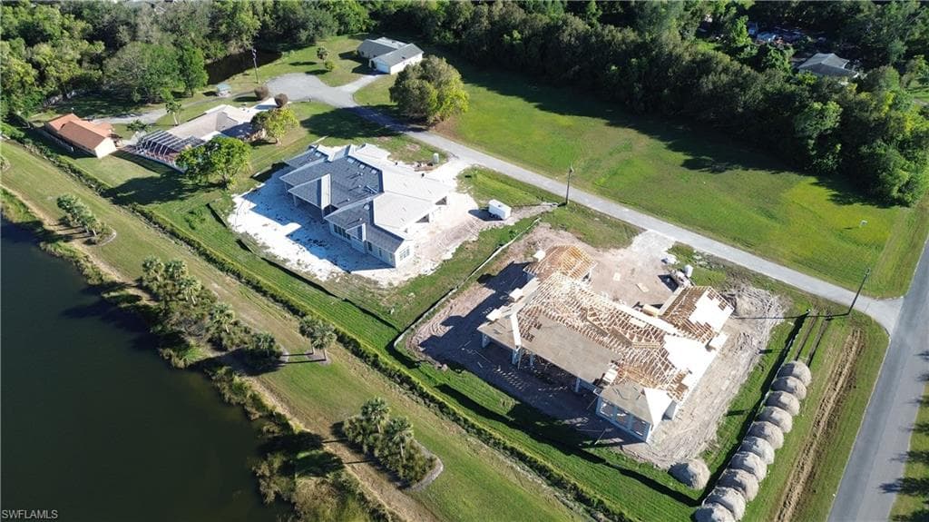 2373 Anthony CT, NAPLES FL 34109-20