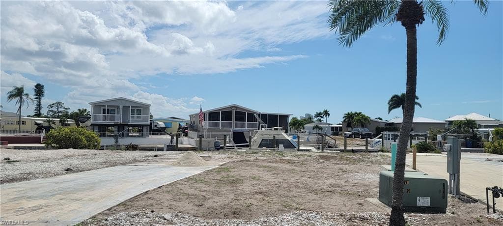 4701 Lahaina LN, BONITA SPRINGS FL 34134-11