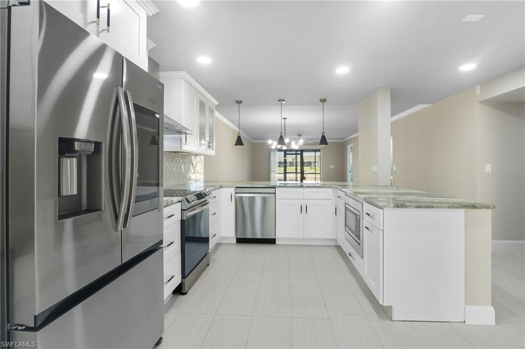 16321 Kelly Woods DR # 182, FORT MYERS FL 33908-12