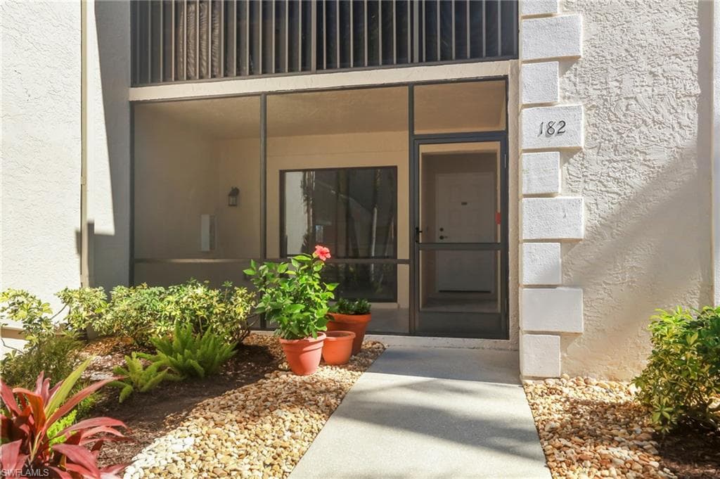 16321 Kelly Woods DR # 182, FORT MYERS FL 33908-2
