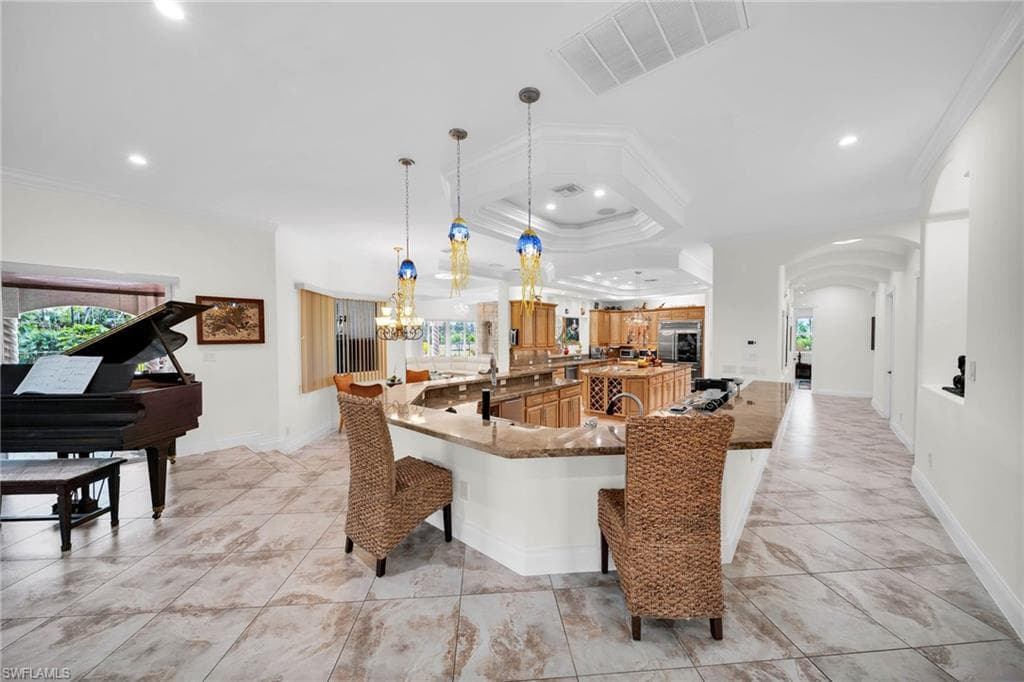 18528 Baseleg AVE, NORTH FORT MYERS FL 33917-12