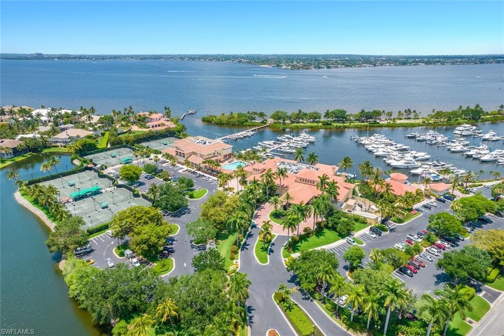 48' BOAT SLIP AT GULF HARBOUR F-15, FORT MYERS FL 33908-5