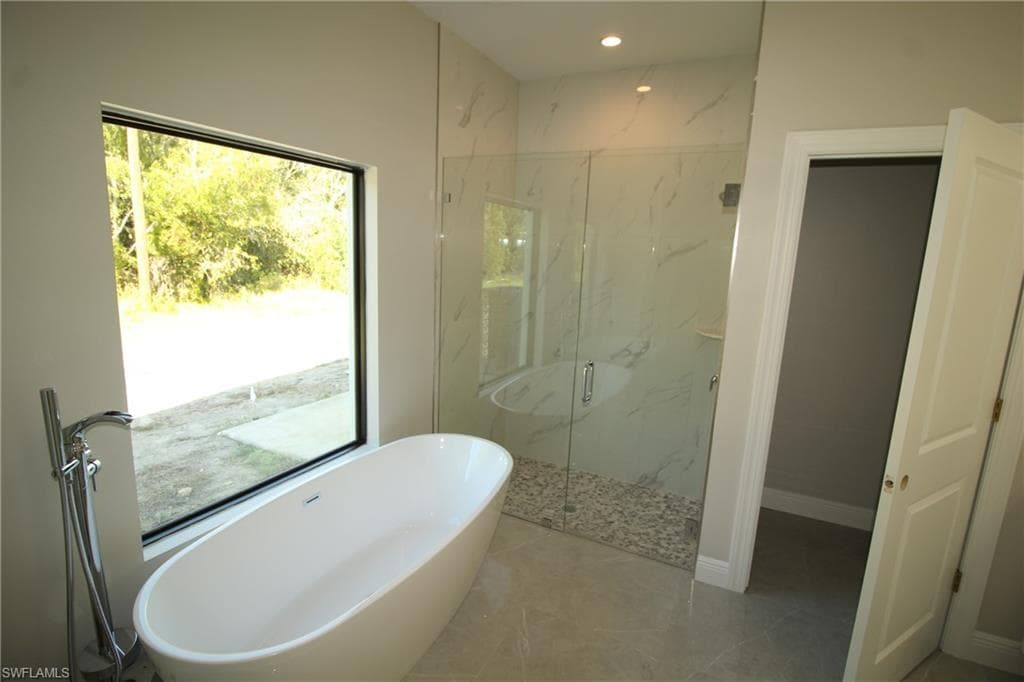 10827 Greenway RD, NAPLES FL 34114-14