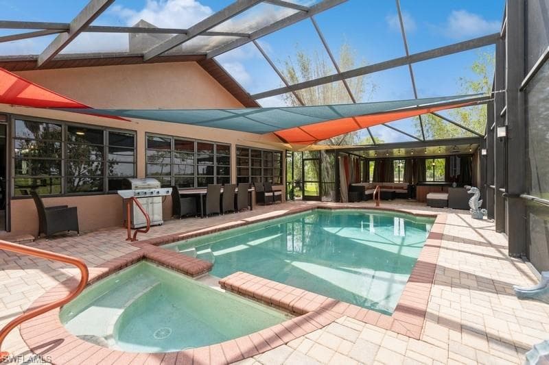 6670 Pangola RD, FORT MYERS FL 33905-22