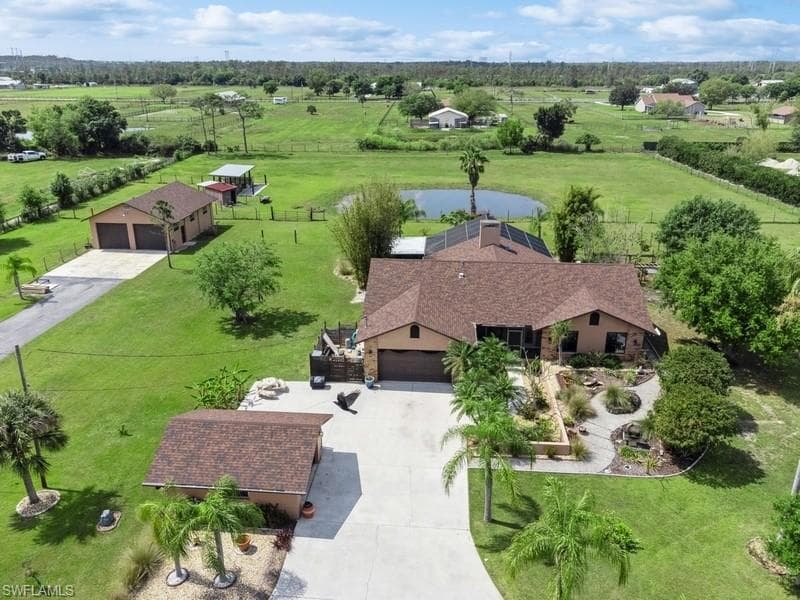 6670 Pangola RD, FORT MYERS FL 33905-1