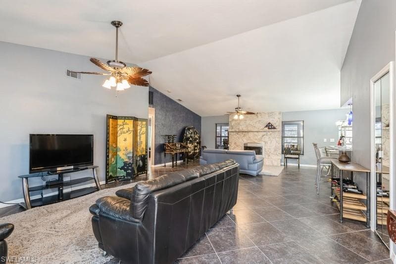 6670 Pangola RD, FORT MYERS FL 33905-3