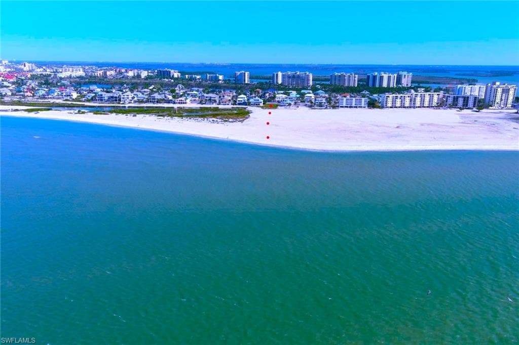 8236 Estero BLVD, FORT MYERS BEACH FL 33931-5