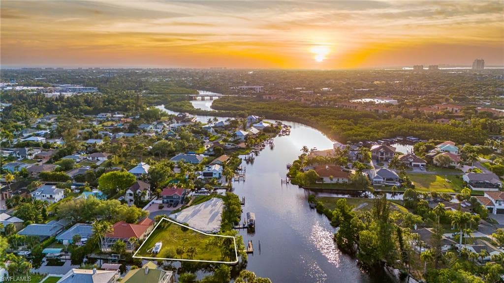 27218 High Seas LN, BONITA SPRINGS FL 34135-4