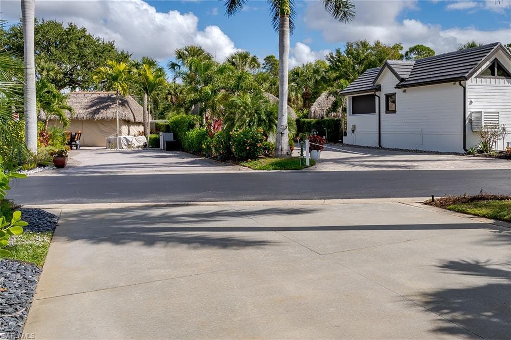 13584 Snook CIR, NAPLES FL 34114-16