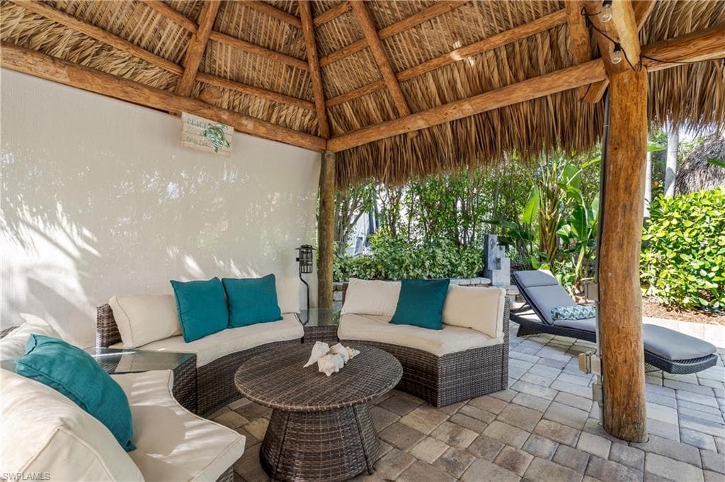 13584 Snook CIR, NAPLES FL 34114-6