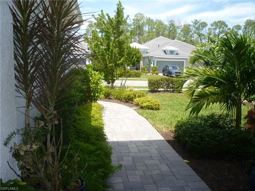 2118 Marquesa CIR, NAPLES FL 34112-12
